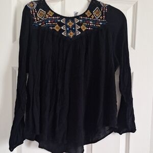 Xhilaration Black Long Sleeve Graphic Blouse XXL